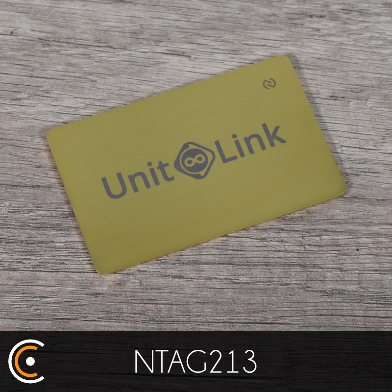 Carte personnalisée NFC - NXP NTAG213 (métal/PVC or gravure recto) - NFC.CARDS